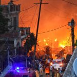 भीषण अग्निकांड: देर से पहुंची दमकल, बस्ती में मची तबाही