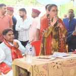 गोलू देव के दरबार में मंत्री रेखा आर्या ने टेका माथा, प्रदेश की सुख-समृद्धि की मांगी कामना