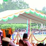 स्वतंत्रता दिवस पर मुख्यमंत्री धामी ने परेड ग्राउंड में किया ध्वजारोहण